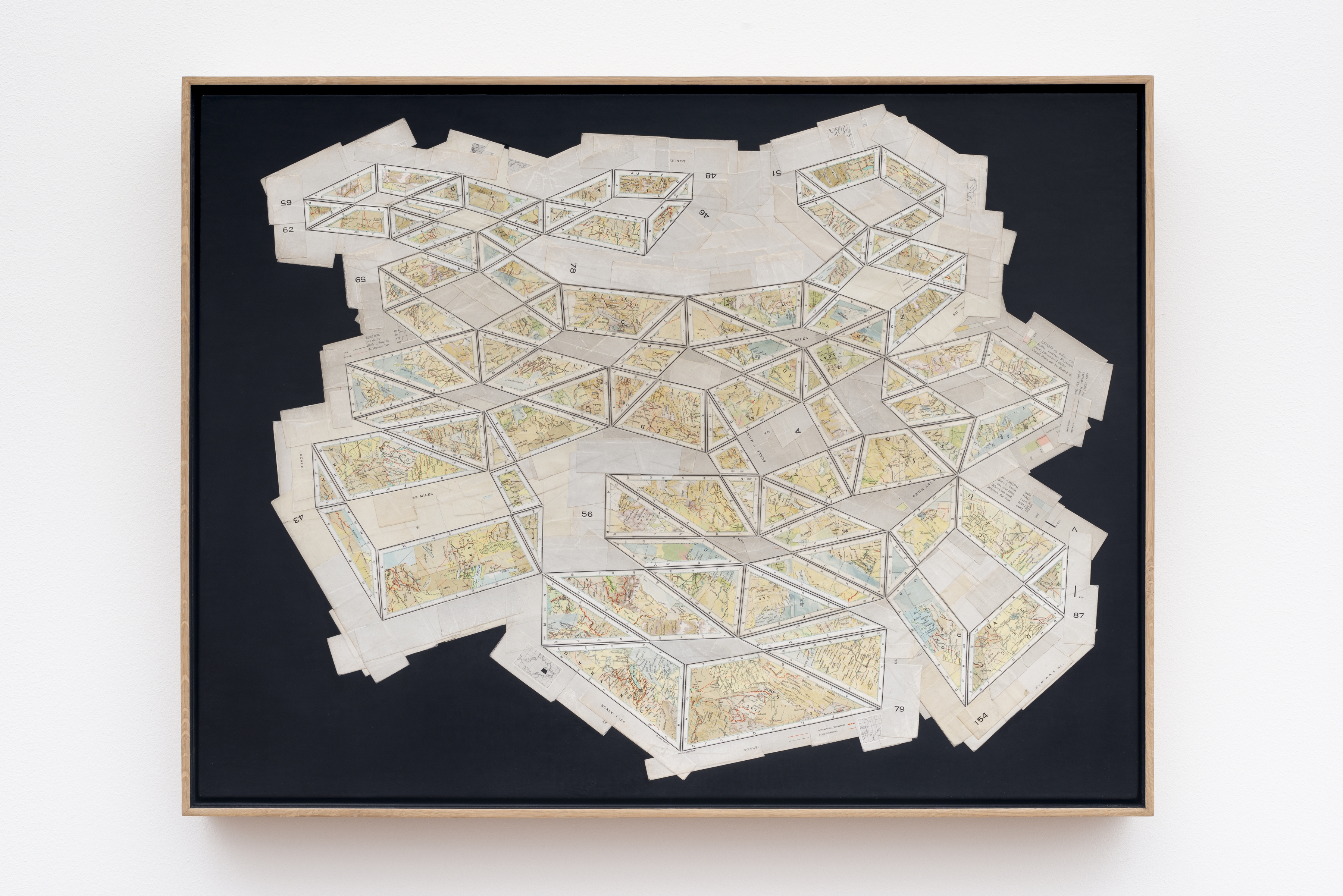 Hinged Expanse, 2021
Reconfigured map fragments on canvas

63 x 83 x 7.5 cm / 24.8 x 32.7 x 3 in.

Enquire