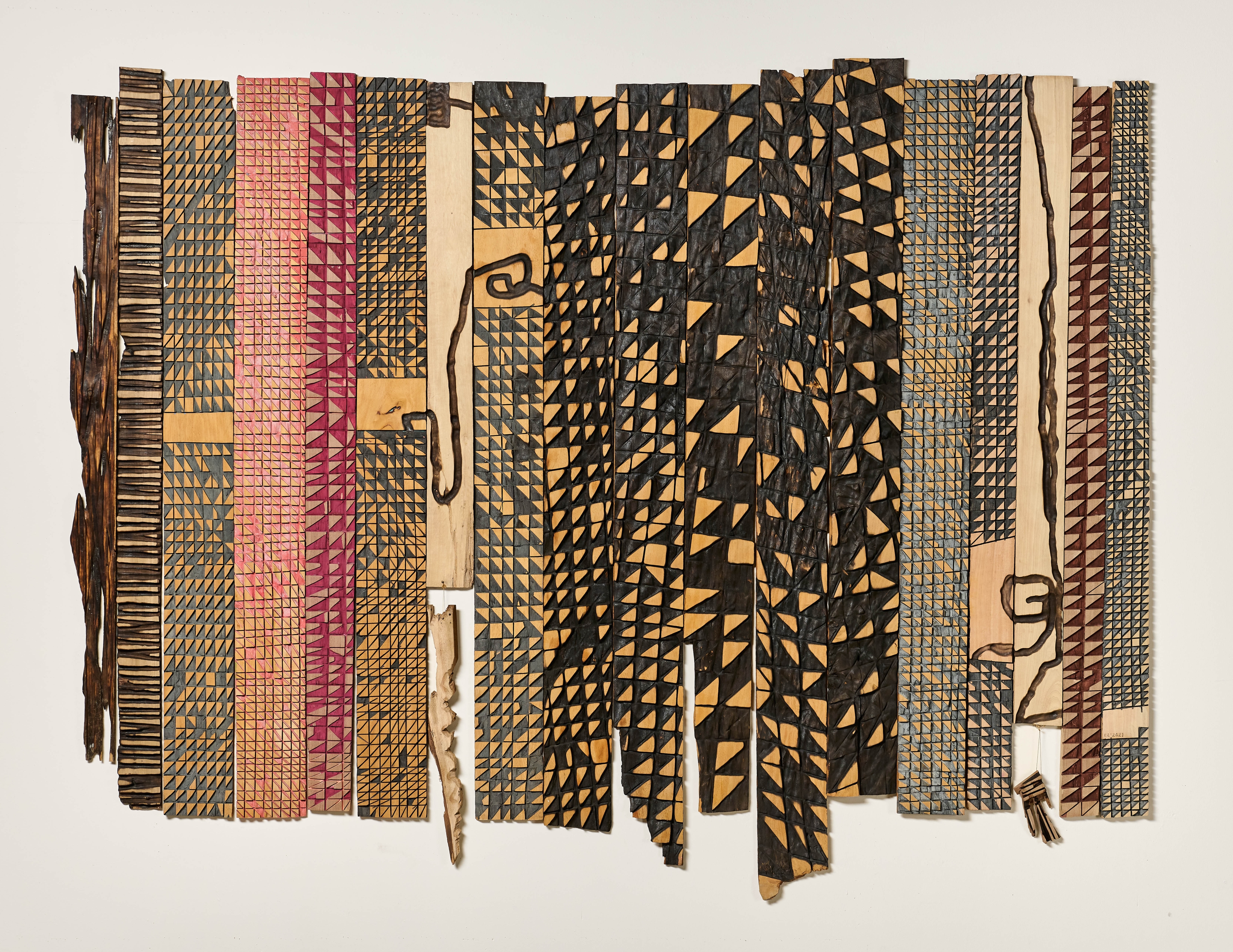 El Anatsui

National Identity Card,&nbsp;2021

Painted wood

177 x 225 cm /&nbsp;70 x 89 in.

Enquire